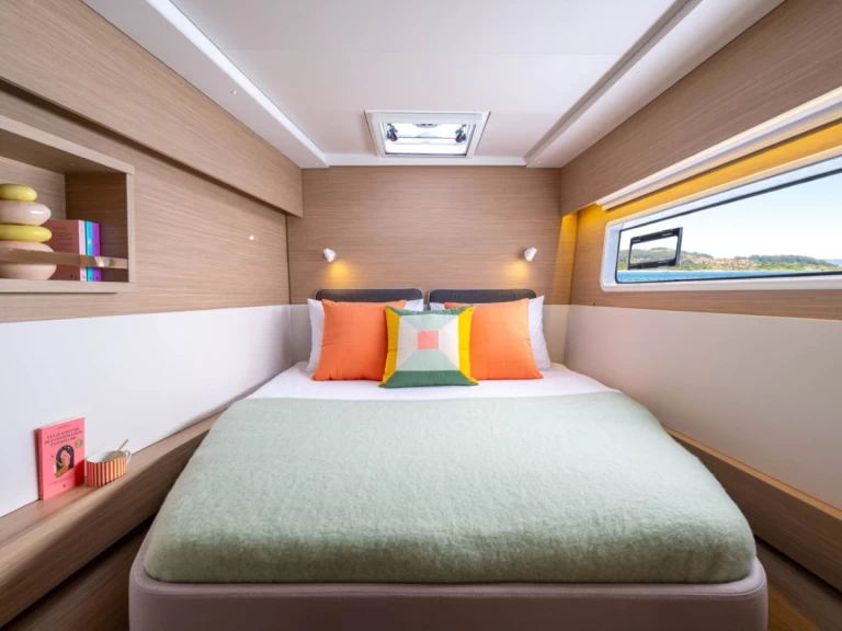 Pronájem Katamarán Lagoon s licencí