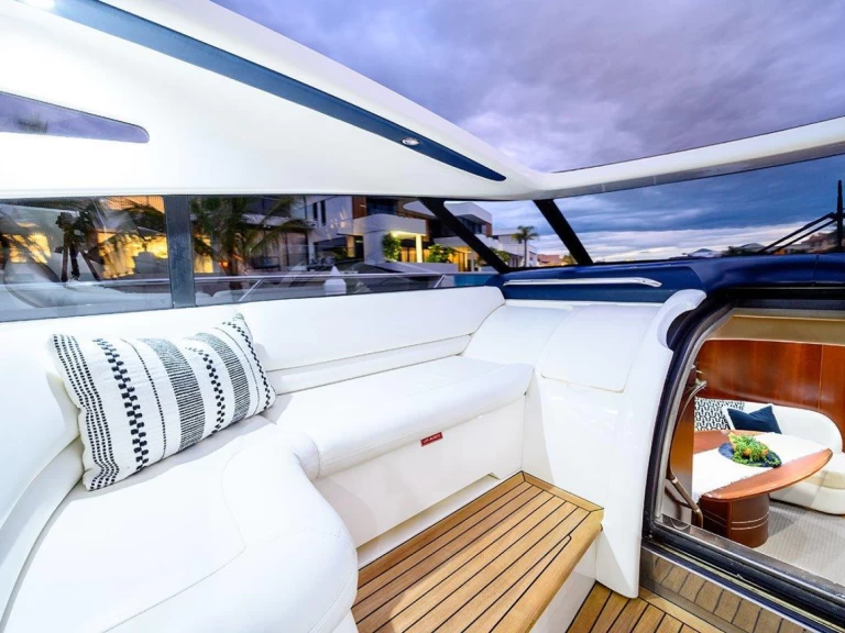 Pronájem Motorová loď Princess s licencí