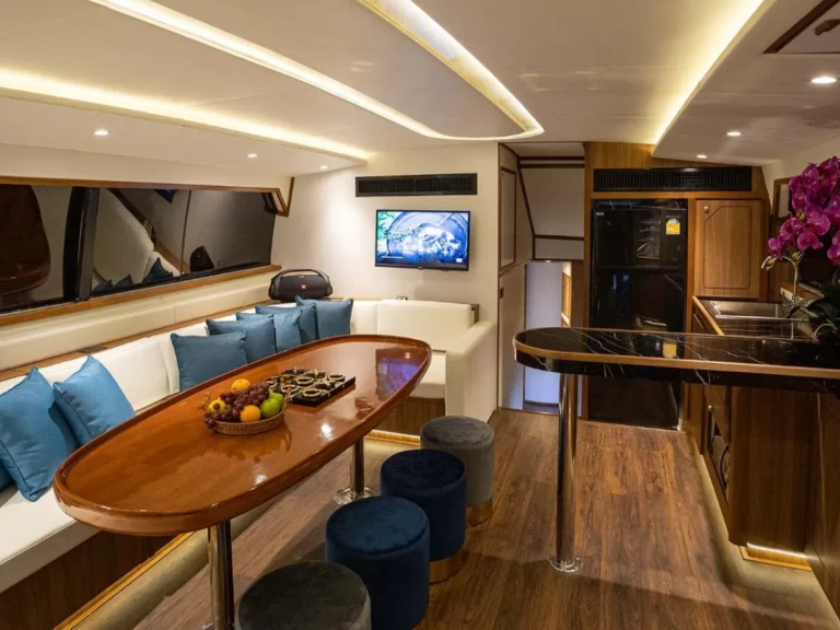 Pronájem jachty v Phuket (City) -Bertram Odyssey 1 na Samboatu