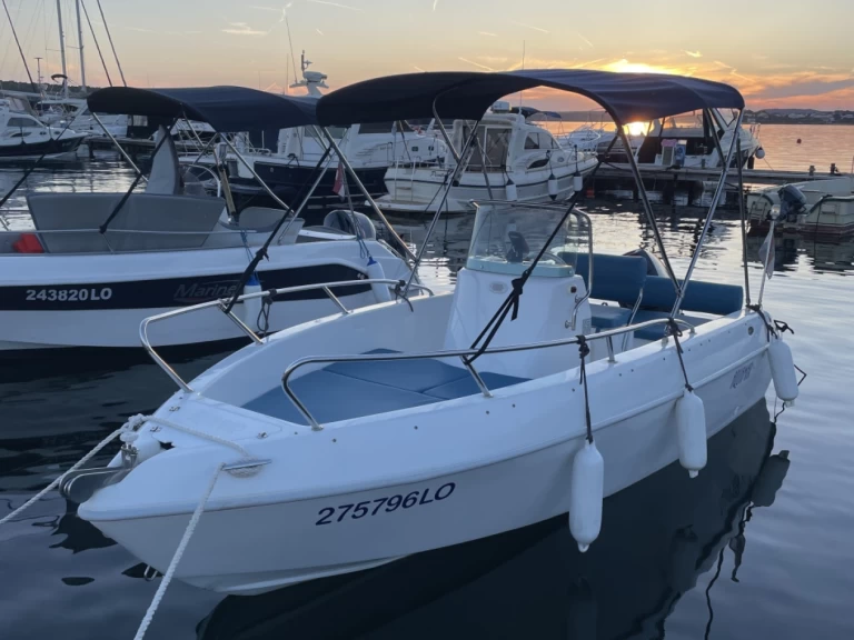 Pronájem lodi Aquamar Aquamar 17 v Barbat na Samboatu