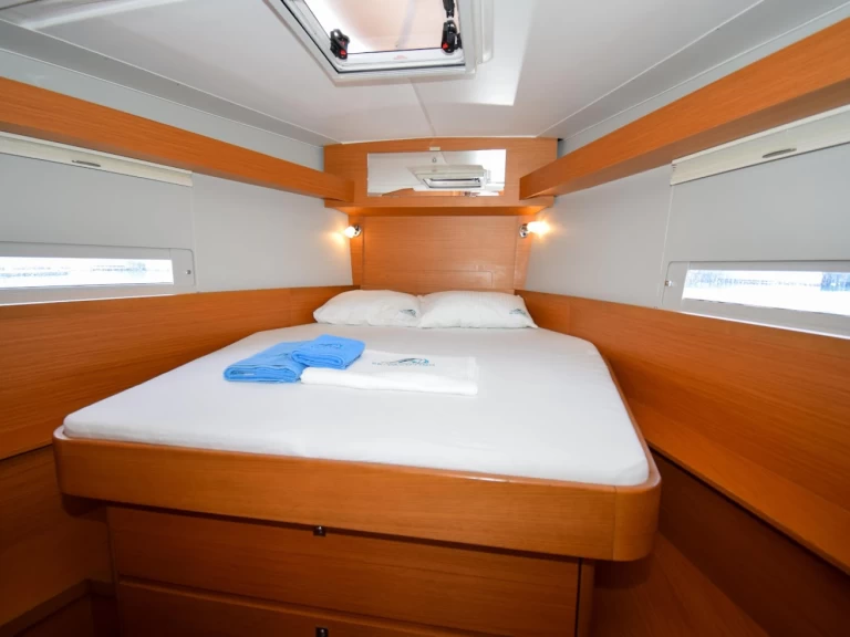 Pronájem Plachetnice v Preveza -Dufour Dufour 430 Grand Large