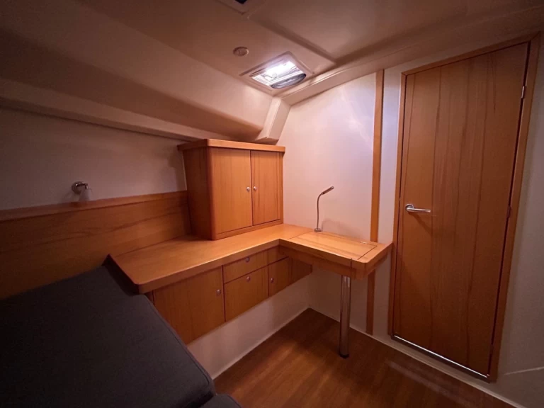 Plachetnice k pronájmu v Donji Seget za nejlepší cenu