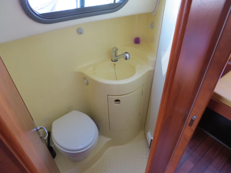 Pronájem Říční loď v Sablé-sur-Sarthe -Nicols Yacht Confort Groupe XL 8-12 p.