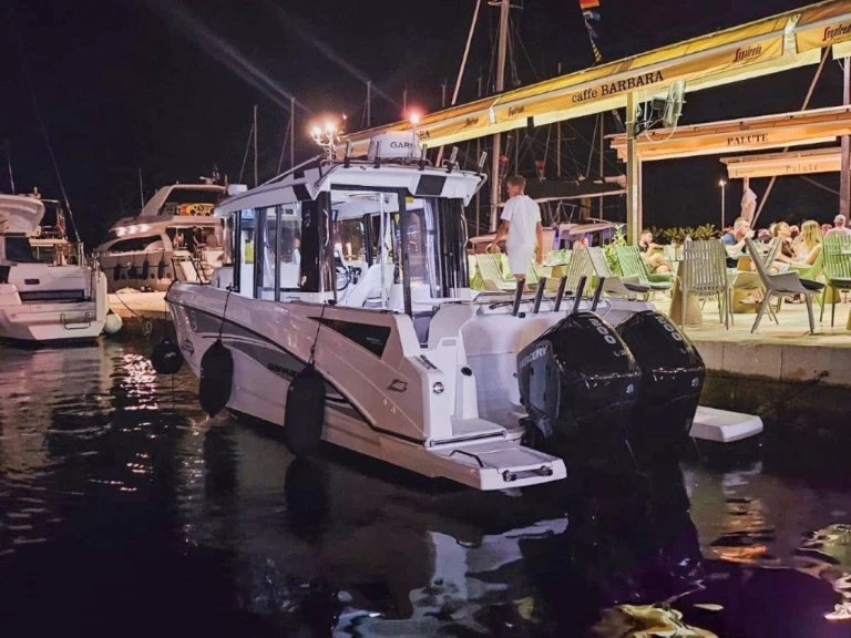 Pronájem jachty v Split -Bénéteau Barracuda 8 na Samboatu