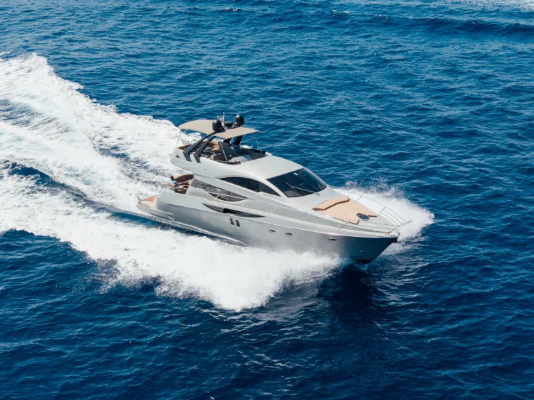 Pronájem Motorová loď v Ornós -Numarine 56ft