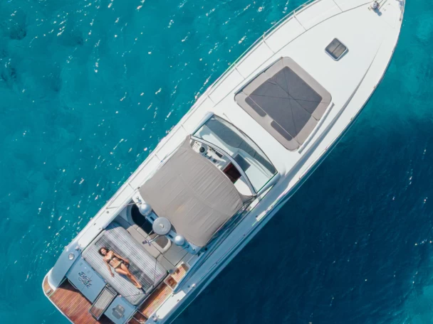 Pronájem lodi Ornós lákavé ceny 50ft