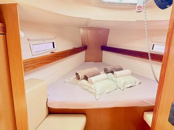 Pronájem lodi Bavaria Bavaria 40 Cruiser v Kavála na Samboatu