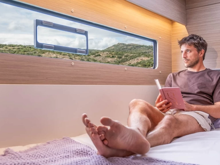 Lagoon Lagoon 38 jednotlivci a charterové společnosti v Gouvia