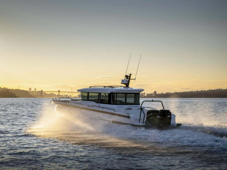 Axopar Axopar 37 XC Cross Cabin jednotlivci a charterové společnosti v Skiathos