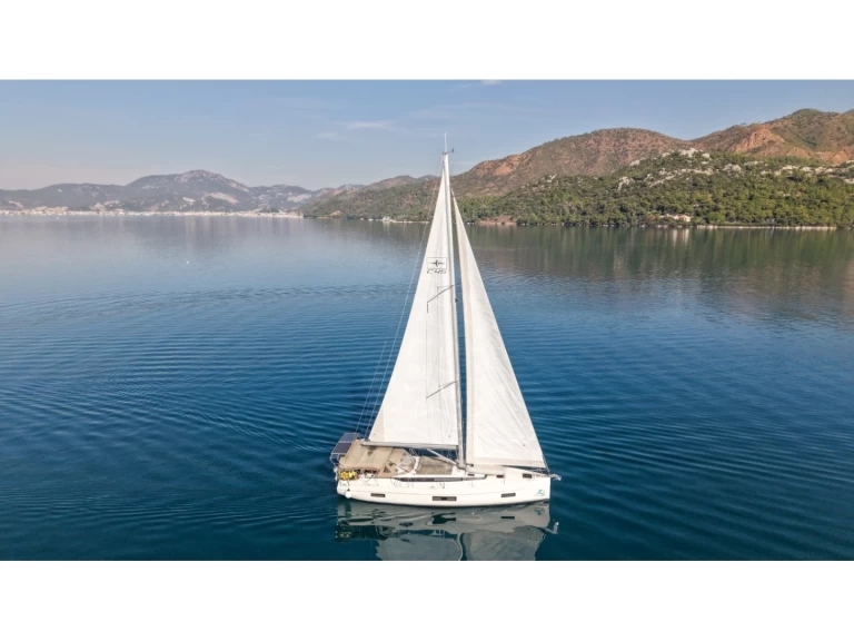 Pronájem lodi Bavaria Bavaria C45 v Marmaris na Samboatu