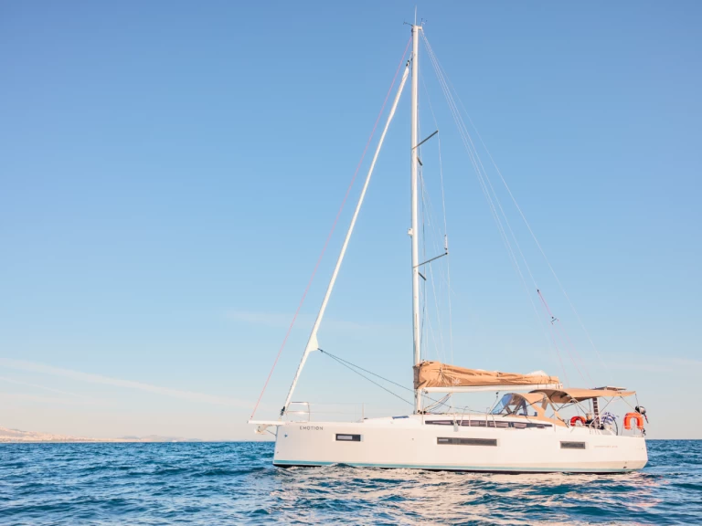 Pronájem Plachetnice v Lavrio -Jeanneau Sun Odyssey 410