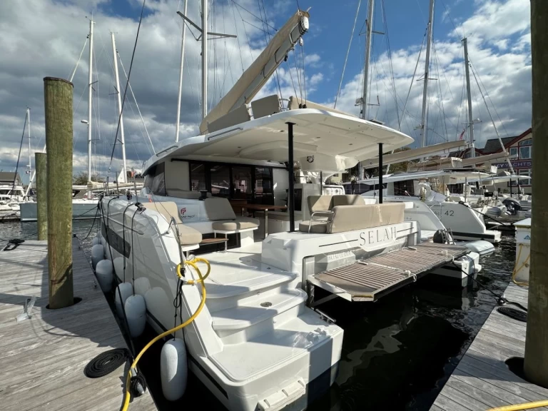 Pronájem jachty v Road Town -Fountaine Pajot Fountaine Pajot FP 44 Maestro - 3 cab. na Samboatu