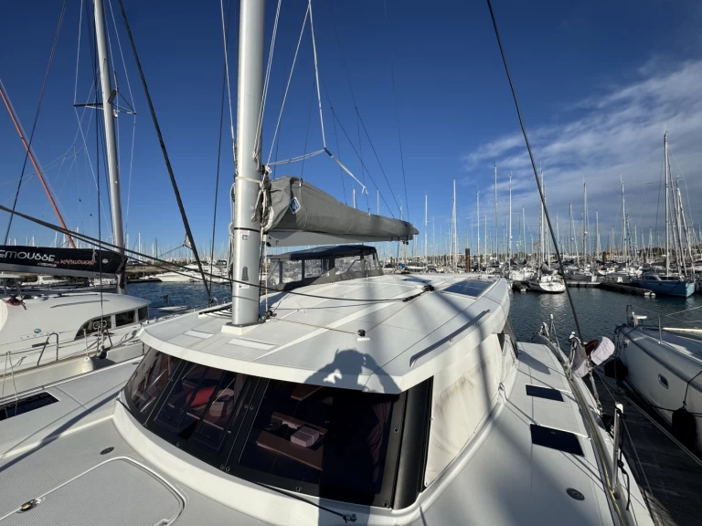 Pronájem Katamarán Fountaine Pajot s licencí