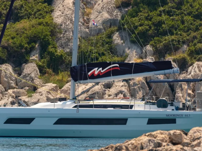 Pronájem lodi Dufour Dufour 44 v Piraeus na Samboatu