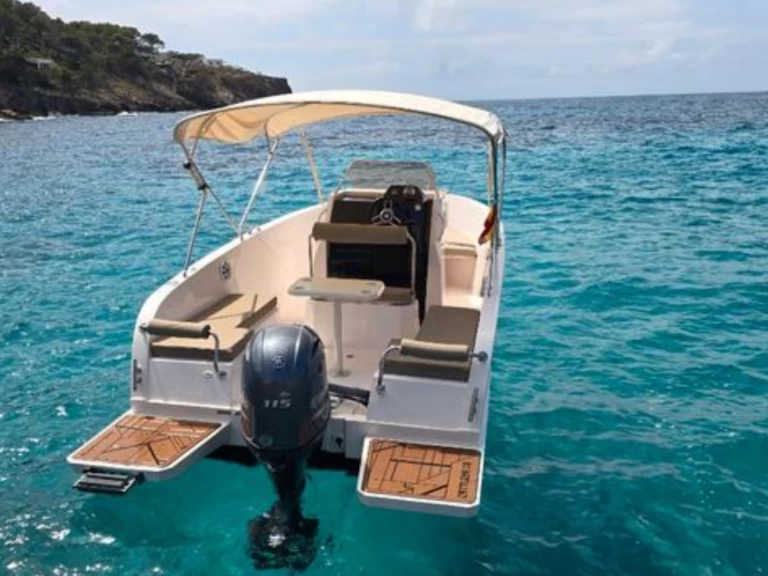 Pronájem lodi Palma de Mallorca lákavé ceny Cattleya X6