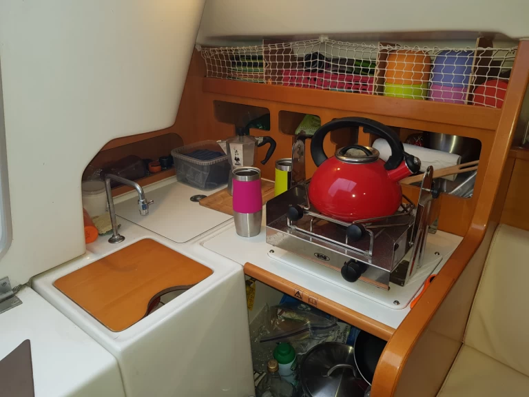 Pronajmout si Bénéteau First 25.7 v Bandol