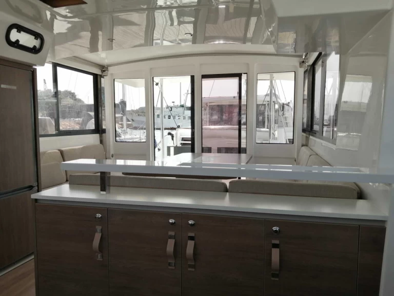 Pronajmout Katamarán se skipperem či ne Bali v Cagliari