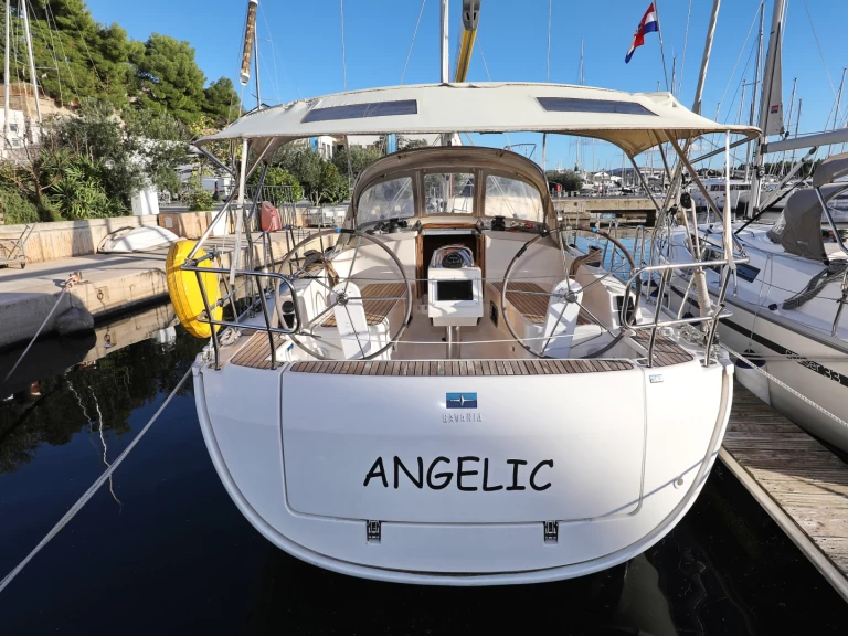 Plachetnice k pronájmu v Biograd Na Moru za nejlepší cenu