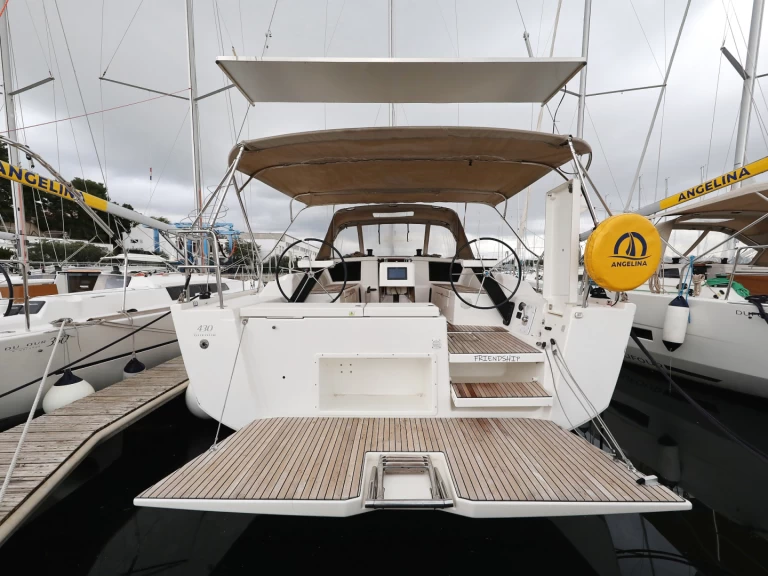 Pronájem Plachetnice Dufour s licencí