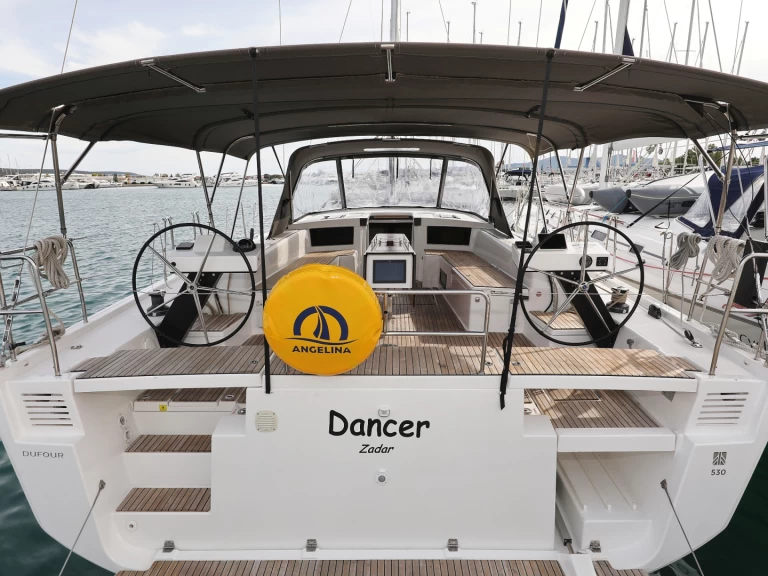 Plachetnice k pronájmu v Sveti Filip i Jakov za nejlepší cenu