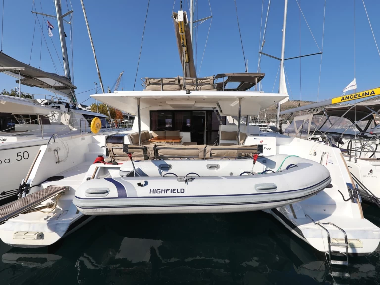Pronájem jachty v Sveti Filip i Jakov -Fountaine Pajot Saba 50 na Samboatu