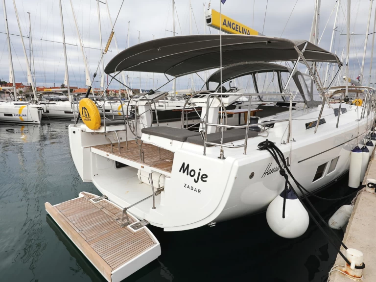 Hanse Hanse 548 jednotlivci a charterové společnosti v Trogir