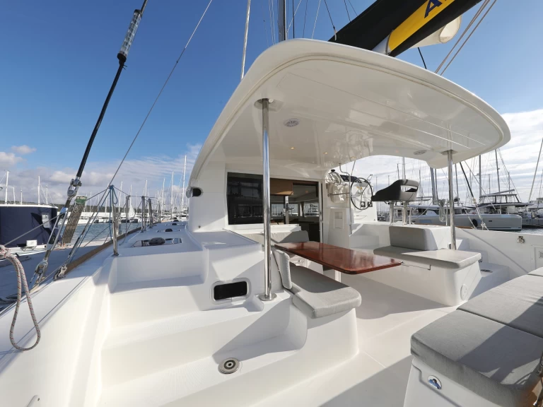 Lagoon Lagoon 40 jednotlivci a charterové společnosti v Sveti Filip i Jakov