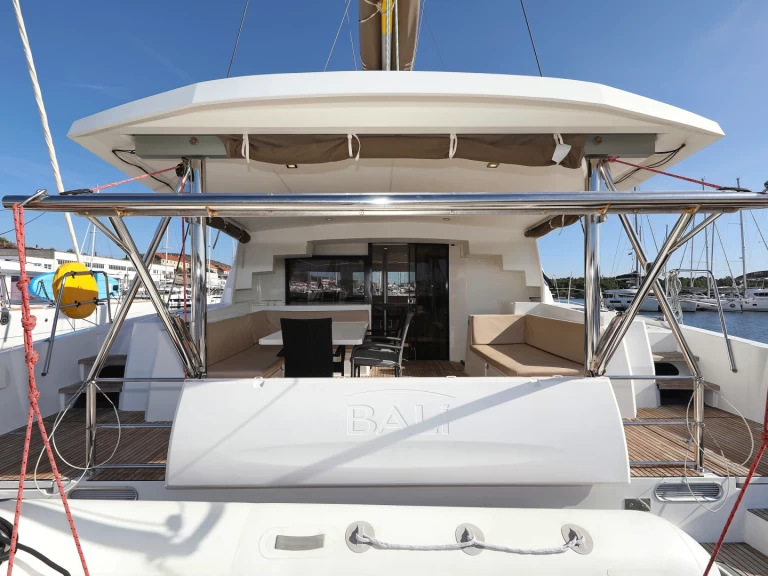 Pronájem lodi Rogoznica lákavé ceny Bali 4.5