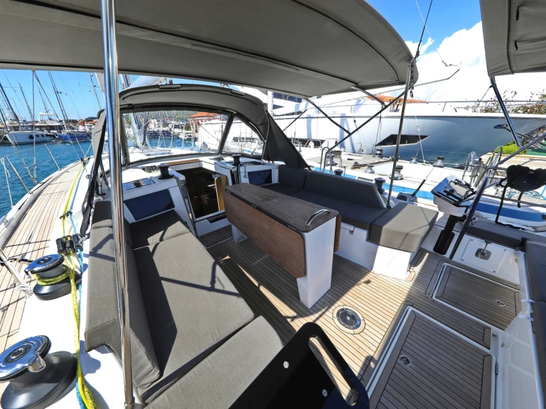 Pronajmout si Dufour Dufour 44 v Biograd Na Moru