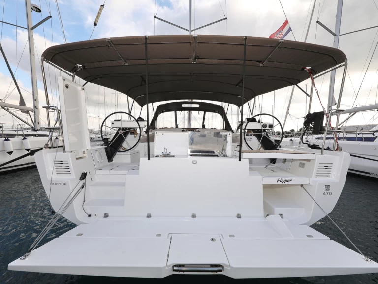 Plachetnice k pronájmu v Sveti Filip i Jakov za nejlepší cenu