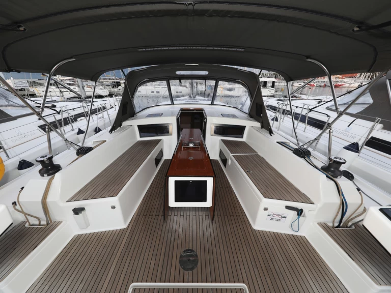 Pronájem Plachetnice v Trogir -Dufour Dufour 470