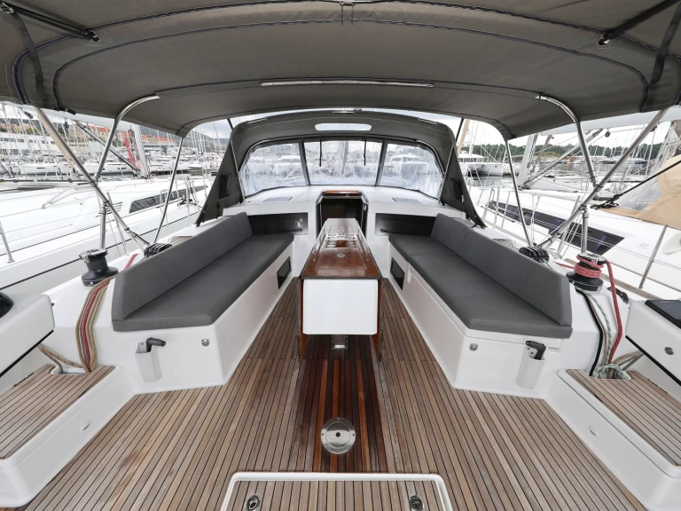 Pronájem lodi Dufour Dufour 470 v Šibenik  na Samboatu