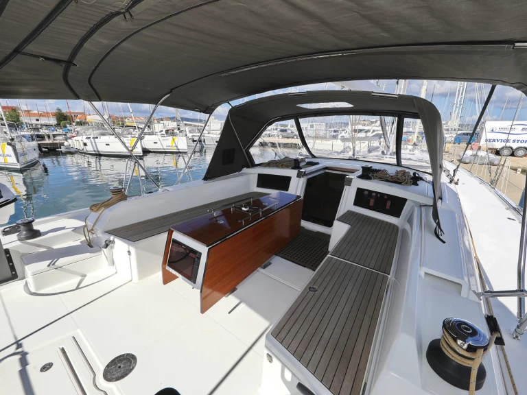 Pronájem lodi Dufour Dufour 530 v Sveti Filip i Jakov na Samboatu