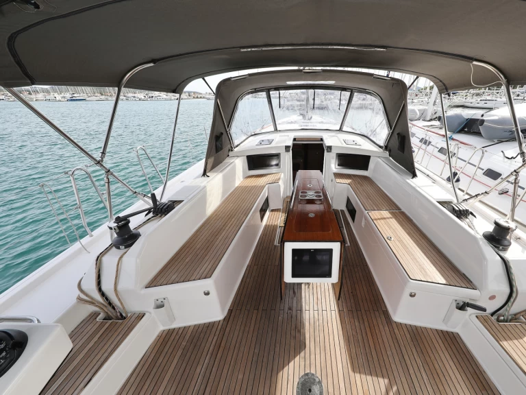 Pronajmout Plachetnice se skipperem či ne Dufour v Sveti Filip i Jakov