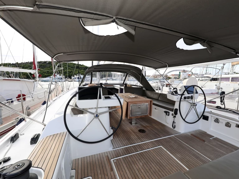 Pronájem Plachetnice Dufour s licencí