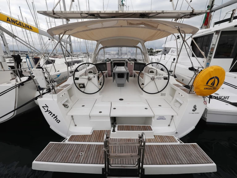 Pronájem lodi Bénéteau Oceanis 41 v Sveti Filip i Jakov na Samboatu