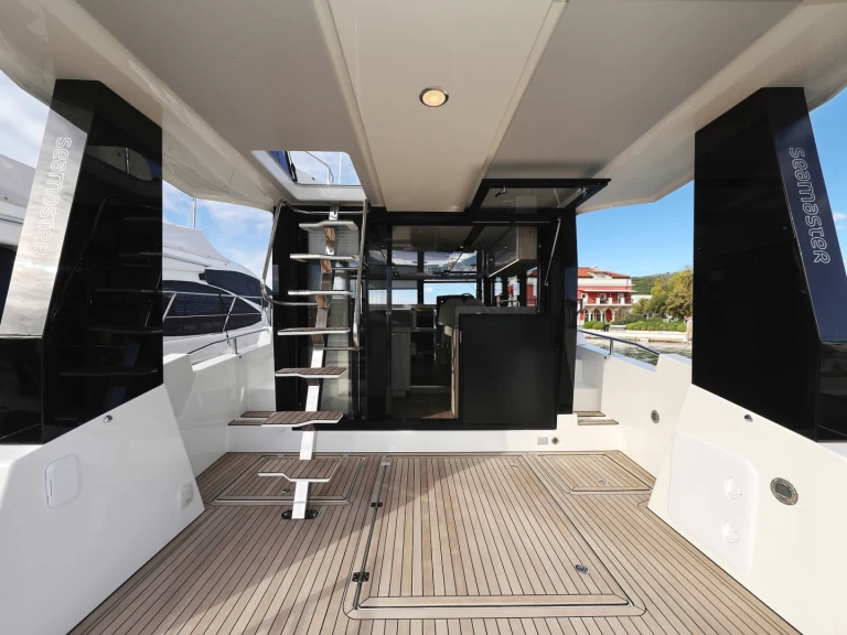 Pronájem lodi Šibenik  lákavé ceny Seamaster 45