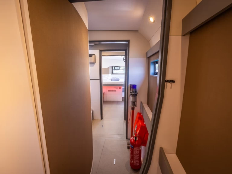 Pronájem Katamarán Windelo s licencí