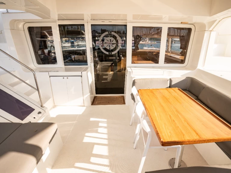 Katamarán k pronájmu v Pirovac za nejlepší cenu