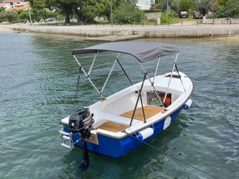 Pronájem lodi Rab lákavé ceny 450