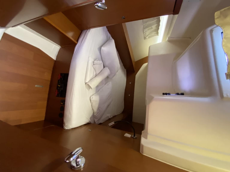 Bénéteau Oceanis 45/3 jednotlivci a charterové společnosti v Kos