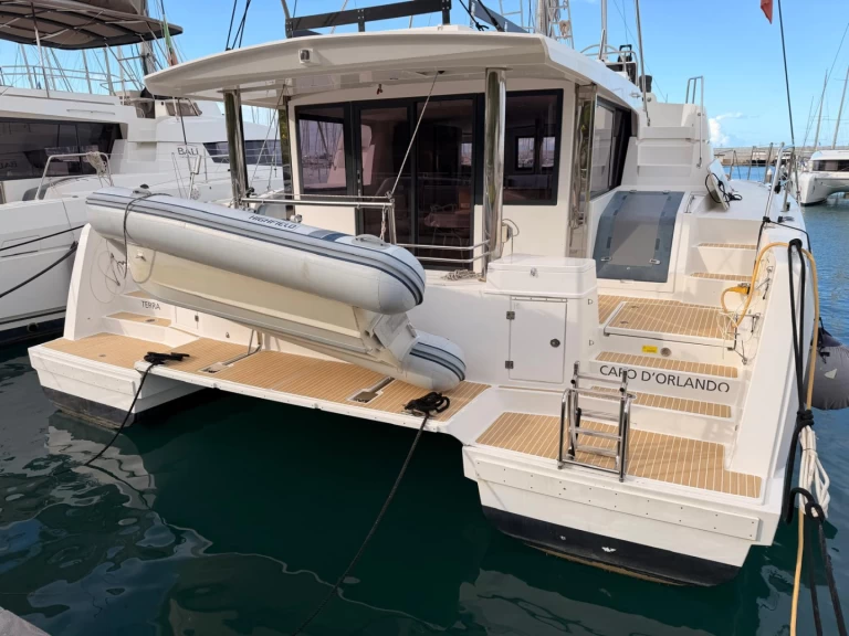 Pronájem lodi Bali Bali 4.8 v Provincia di Sassari na Samboatu