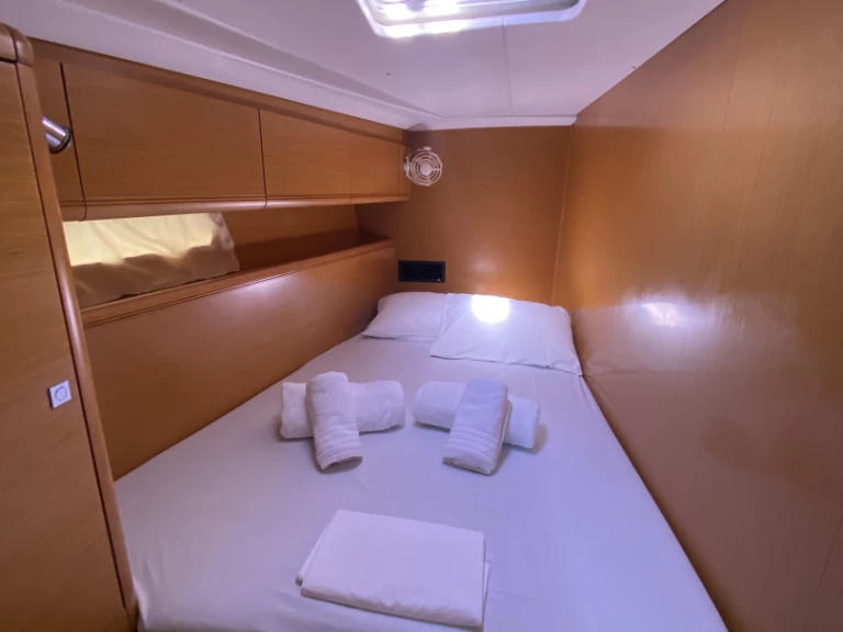 Jeanneau Jeanneau 53 jednotlivci a charterové společnosti v Alimos