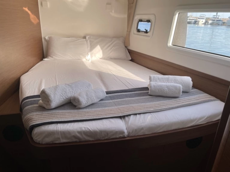 Pronájem jachty v Alimos -Lagoon Lagoon 42 na Samboatu