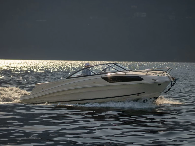 Pronájem lodi Molinari Airon Marine 25 Mastercraft v Bellagio na Samboatu