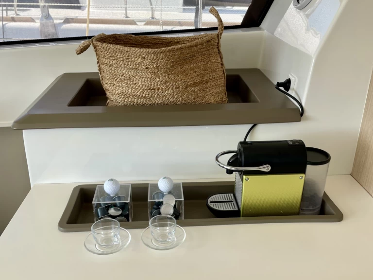 Pronájem lodi Alimos lákavé ceny Bali 4.1