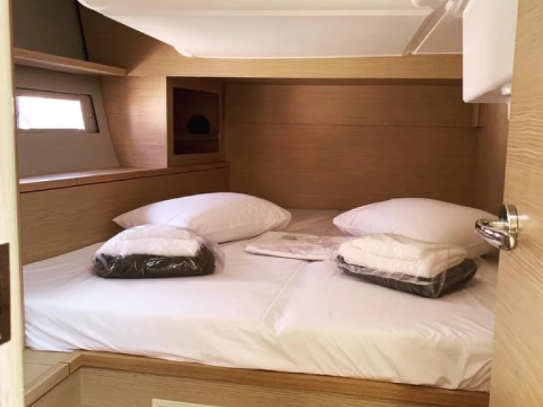 Pronájem lodi Dufour Dufour 530 v Lavrio na Samboatu