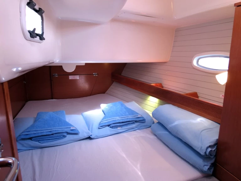 Pronajmout Plachetnice se skipperem či ne Bavaria v Göcek 