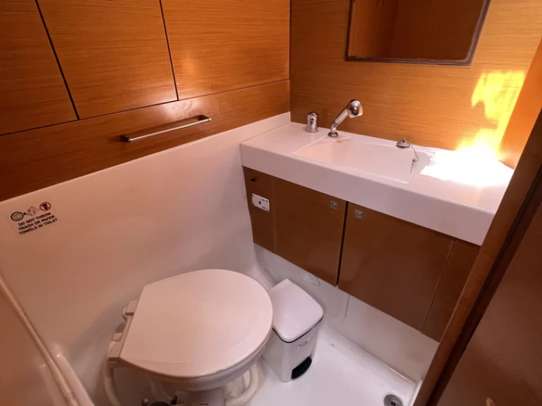 Jeanneau Sun Odyssey 509 jednotlivci a charterové společnosti v Kos