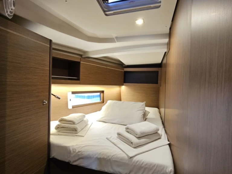 Bénéteau Oceanis 46.1 jednotlivci a charterové společnosti v Rhodos